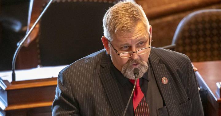 Mike Klimesh of Spillville chosen new Republican leader for Iowa Senate
