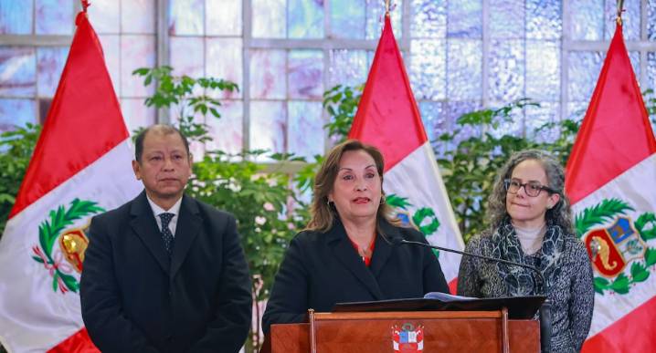 Dina Boluarte: No hay por qué bloquear carreteras como en antaño, ni salir a las calles a generar caos