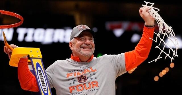 Bruce Pearl, winningest men's basketball coach in Auburn history, announces retirement