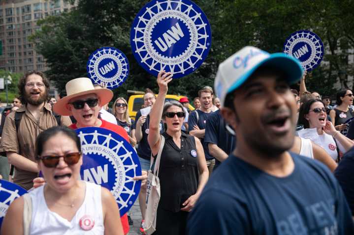 Brooklyn Public Defenders Accuse Boss of Scheme to Bring in Pro
