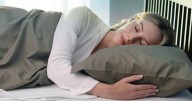 Warm and cosy electric blanket that 'costs pennies to run' now £18 with discount code