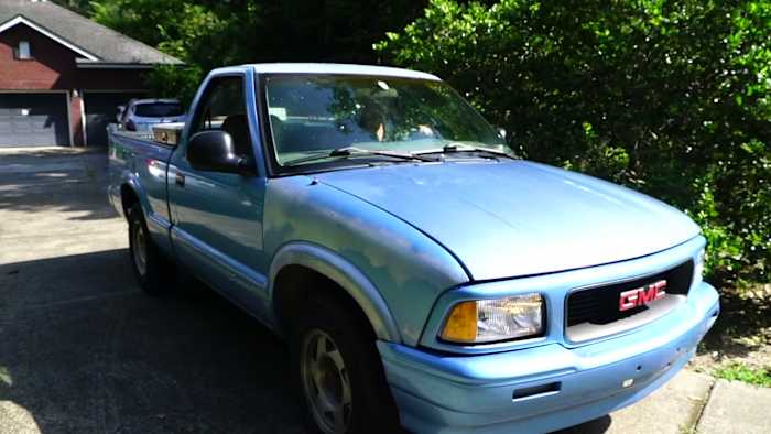 Jacksonville man’s GMC pickup crosses a million miles on odometer