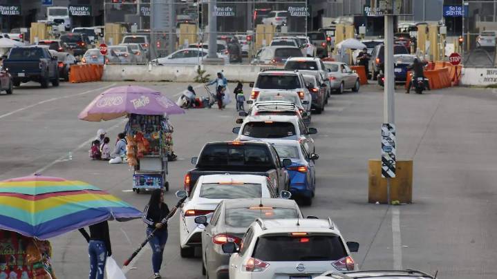 Cruce Tijuana–San Diego se paralizó brevemente por homenaje al 11