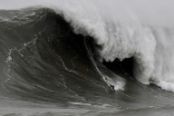 Santa Cruz surfers Alo Slebir, Wilem Banks earn wins at 25th annual Big Wave Challenge Awards