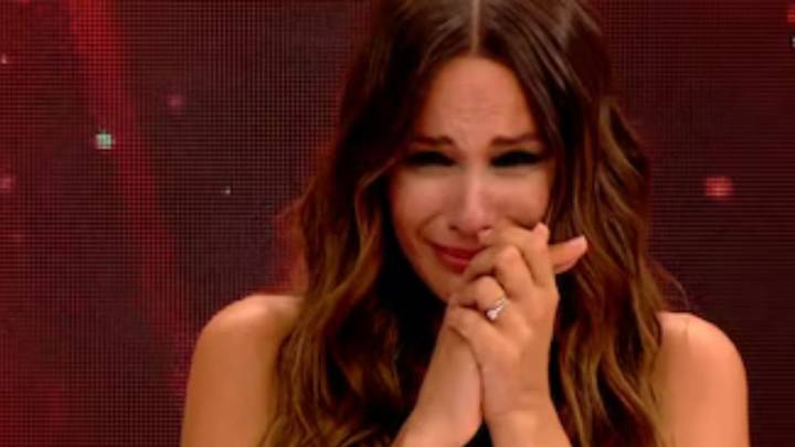 El llanto de Pampita tras recuperar los celulares que le robaron: "Le recé a Blanquita"