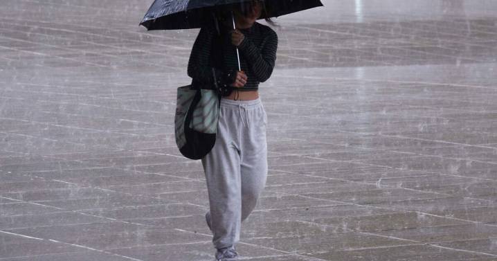 Alerta amarilla y naranja por lluvias hoy 2 de septiembre en CDMX: ¿Qué alcaldías serán afectadas por inundaciones y tormenta eléctrica?