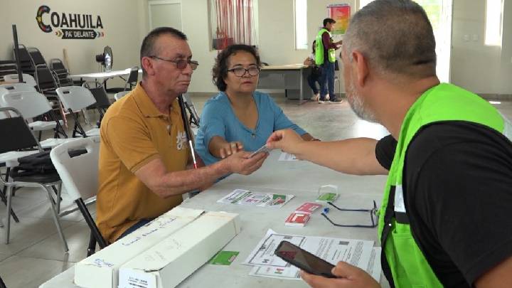 Instalan 4 puntos más para realizar credencialización de “Aquí Vamos Gratis” en Saltillo; te decimos dónde se ubican