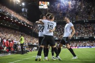 El Valencia puede con un Athletic sin gol y el Sevilla sonríe