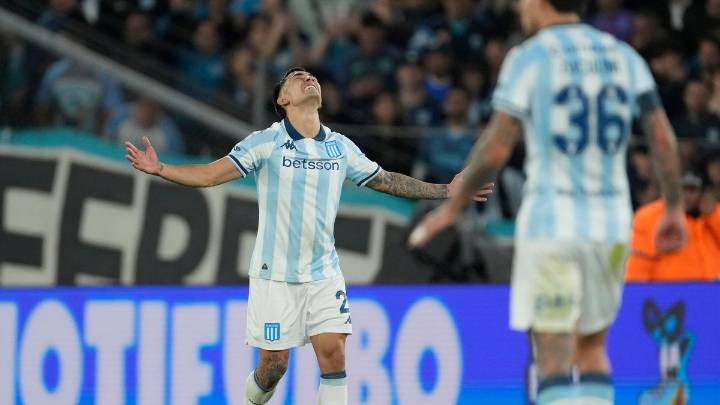 Racing le ganó a Vélez por 1-0 y es semifinalista