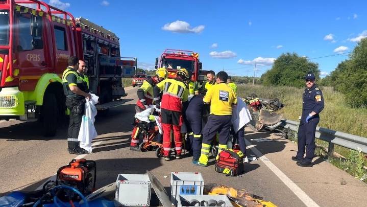 Un herido grave tras colisionar un turismo y un camión en la CM