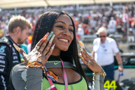 Sha’Carri Richardson Prepares for Redemption With Her Iconic Pre-Event Ritual Before chasing redemption, Sha’Carri Richardson follows her timeless pre-event ritual, blending fashion and confidence. Su
