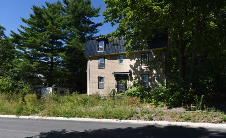 Judge finds Bangor homeowner violated city’s vacant property ordinance