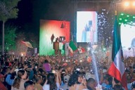 Dan miles el ‘Grito’ en el Monumento a las Banderas