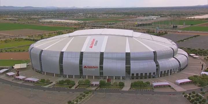 Suspicious man arrested at State Farm Stadium, Secret Service says