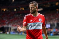Deadspin | Fire dominate Minnesota United on the road