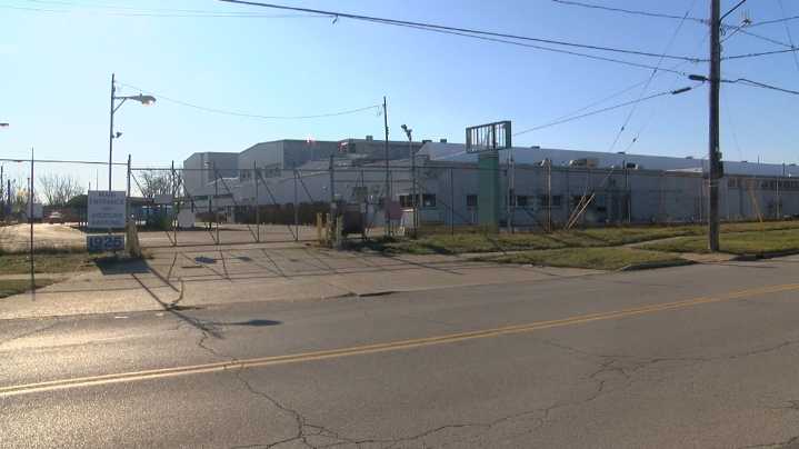 EPA begins hazardous waste cleanup at former Omni Polymers facility in central Toledo