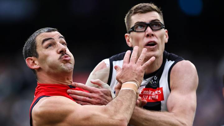 Live AFL Finals 2025, Adelaide Crows vs Collingwood Magpies, First Qualifying Final | Live scores and stats, updates, blog, teams, start time AEST and how to stream