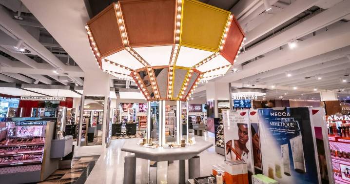 Influencer hype versus reality: Mecca's Canberra launch