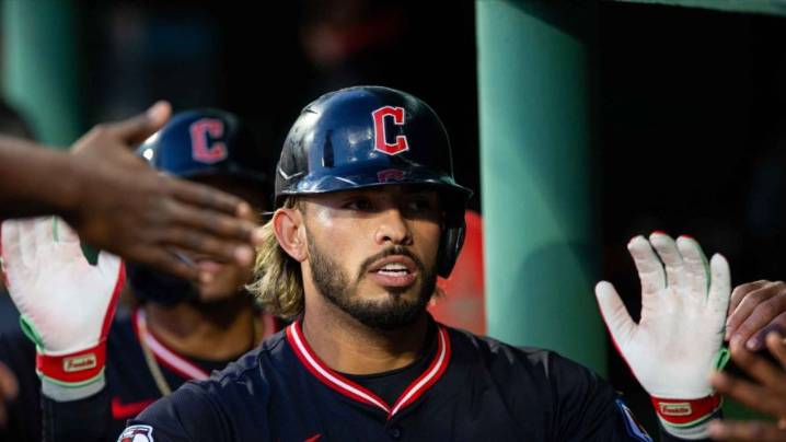 Gabriel Arias sacó a relucir su fuerza en el hogar de Medias Rojas de Boston (+Video)