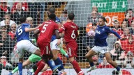 Liverpool sigue perfecto en fútbol de Inglaterra