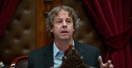 Christian Castillo: "Javier Milei busca destruir la salud y la educación pública"
