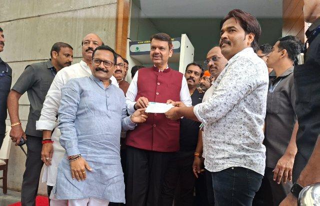 Pune: Vegetable Vendor From Shanipar Chowk Donates Over ₹1 Lakh To CM Relief Fund For Flood Victims