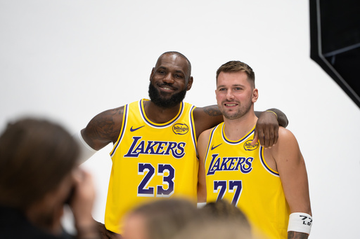 LeBron no piensa en el retiro ni en el futuro de su hijo Bryce en su 23ra temporada en la NBA