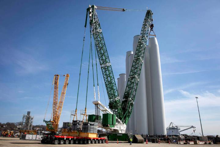 Judge says construction of large offshore wind farm near Rhode Island can resume