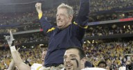 WVU football: WVU Sports Hall of Fame takes in Stewart, Kirelawich