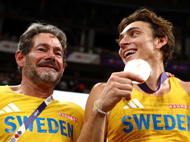 Hasta dónde puede saltar Duplantis: la lucha de Mondo contra Mondo, y por qué su padre y entrenador asegura que no llegó a su techo