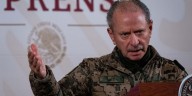 Deslindan a extitular de Marina, Rafael Ojeda Durán, de red de huachicol fiscal: “Él nos pidió que investigáramos”
