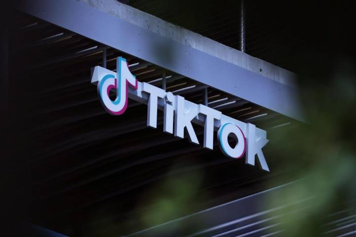 TikTok integra notas de voz e imágenes en sus mensajes directos