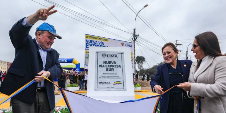 Con desmonte, sin señalización y caos vehicular: así luce la Vía Expresa Sur a un día de su inauguración