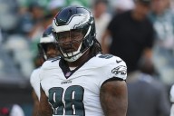 Eagles Lose Jalen Carter Early in Matchup vs Cowboys
