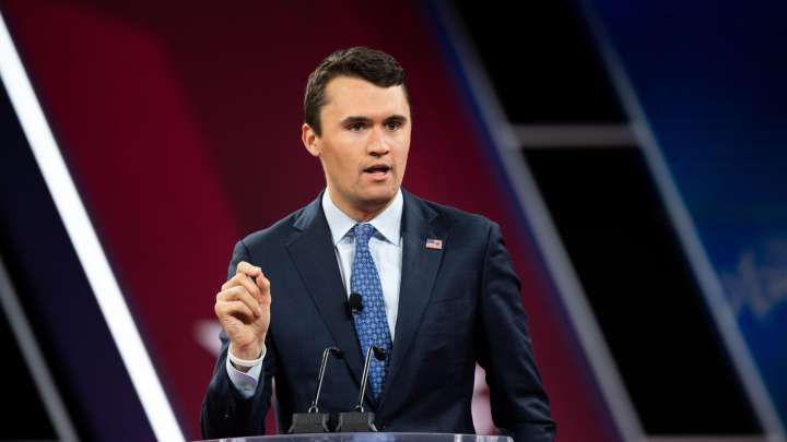Muere Charlie Kirk, ideólogo de Trump y su movimiento MAGA, tras un disparo en un acto universitario en Utah