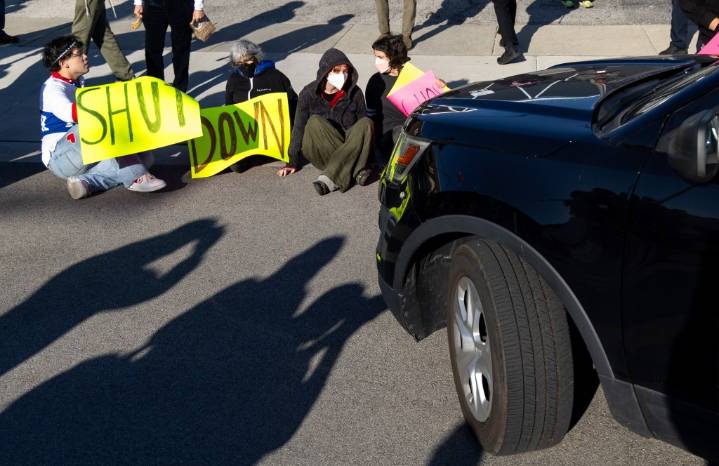 Broadview mayor: Federal immigration enforcement may last six weeks