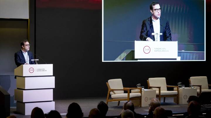 Cuerpo asegura que el Gobierno trabaja con urgencia en los Presupuestos y avanza semanas decisivas