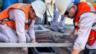 J+ atiende reportes atrasados y arregla calles dañadas por fugas