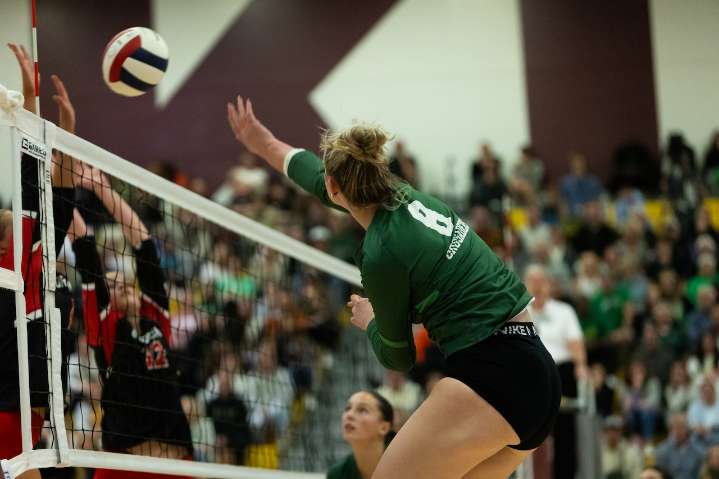 Vote: Who should be the volleyball player of the week for the week of Sept. 15?