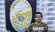 Agentes de la UAP aseguran a joven con una caja de supuesta marihuana