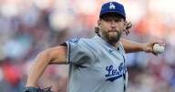 Clayton Kershaw anunció su retiro al final de la temporada y fue la peor noticia para la afición de los Dodgers