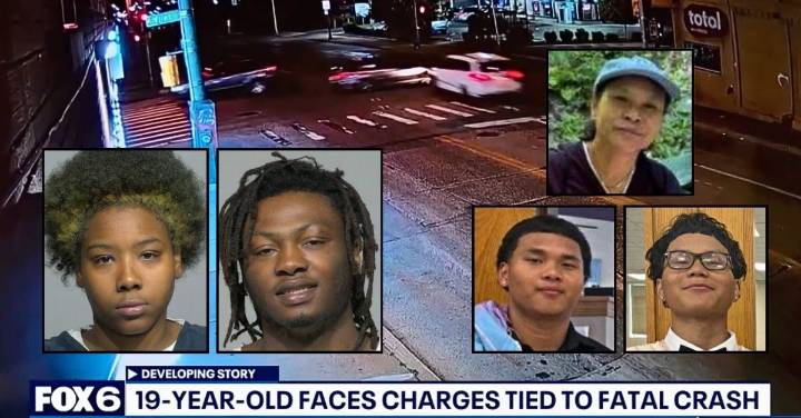 Mom and 2 sons killed by 17-year-old flooring stolen Dodge Journey while fleeing officers: Cops