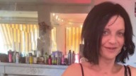Las extrañas fotos de Sheila Devil con una bañera en su jardín y un aspecto deteriorado vuelven a preocupar: "Necesitas ayuda"