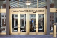 FCC boss pushes to kill bus Wi-Fi, hotspot loans • The Register