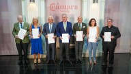 Junta y Ayuntamiento apoyan la lucha del arte sacro en Sevilla frente a las "imitaciones" que llegan de Pakistán