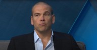 Lachlan Murdoch's Relationship Status Changed as He Built His Media Empire