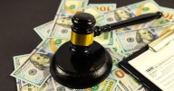 Es oficial | Embargan las cuentas bancarias, vehículos y propiedades de todas las personas que no completen este trámite