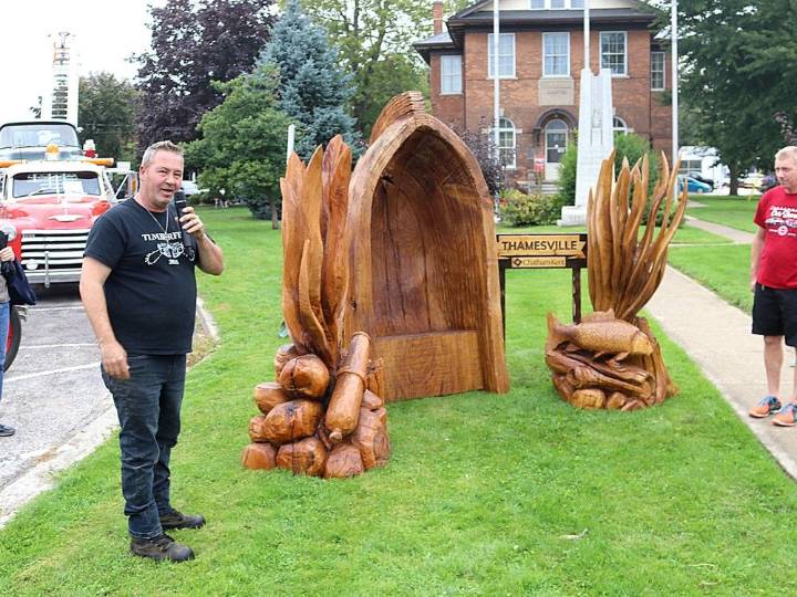 Thamesville carving unveiled; more coming for public art initiative