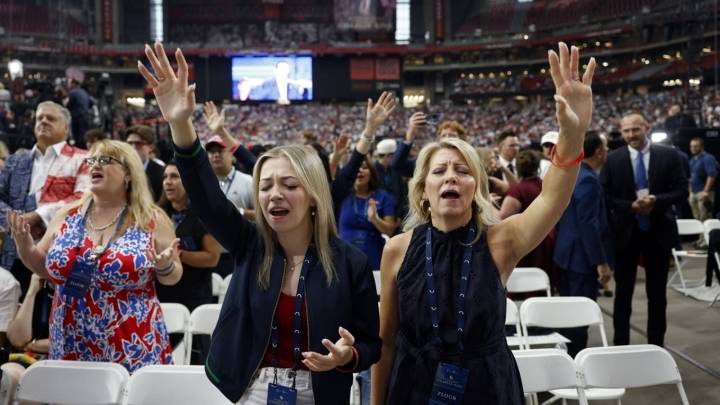 EU blinda funeral de Charlie Kirk como si fuera un Super Bowl; asistirá Trump y 100,000 personas