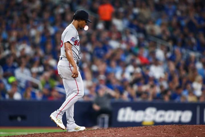 Red Sox waste chance to clinch postseason spot with loss to Blue Jays